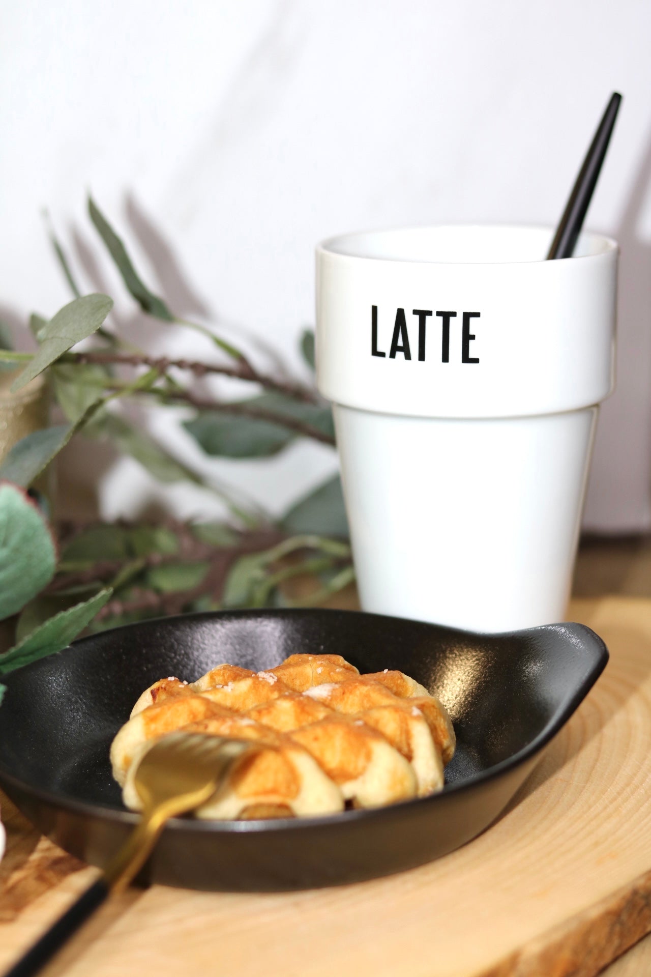 Latte-Becher
